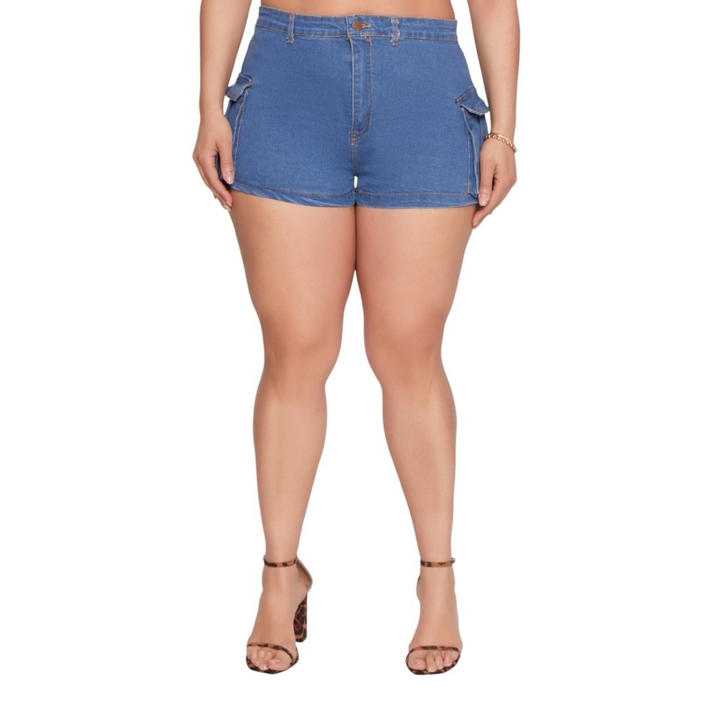 Plus Size Shorts Daisy Blue Cargo Shorts Size 2X Stretch Dark Wash - Picture 4 of 9